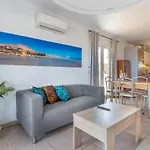 Playa Jaqueta Apartman
